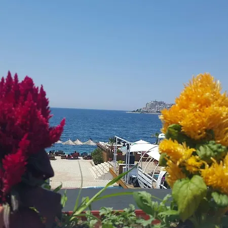 بيت للعطل Holiday Beach ساراندا